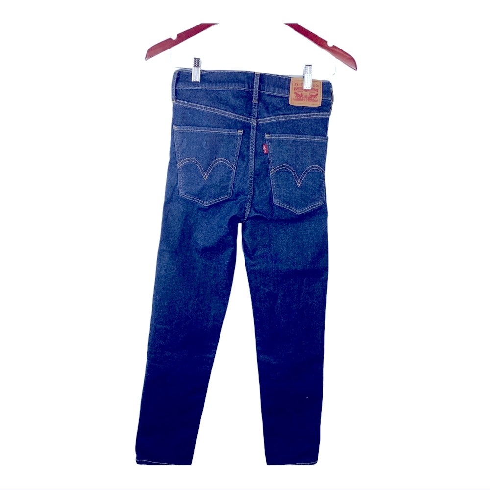 Levi’s Strauss & CO. Blue Stretchy Blue Jeans - Picture 5 of 7